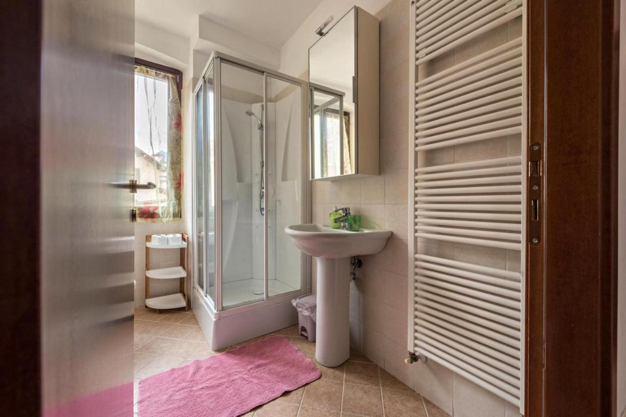 La Casa Del Borgo Con Parcheggio Lägenhet Malcesine Exteriör bild