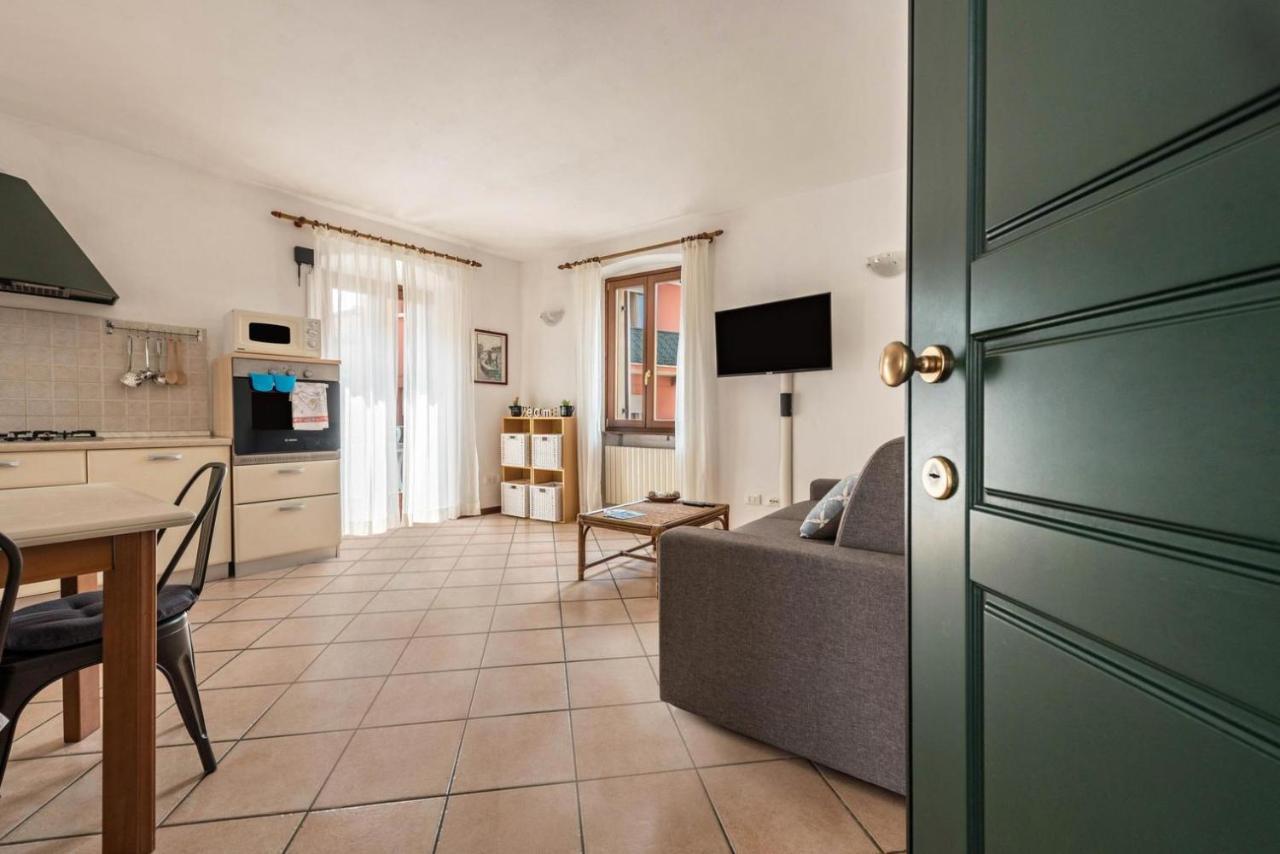 La Casa Del Borgo Con Parcheggio Lägenhet Malcesine Exteriör bild